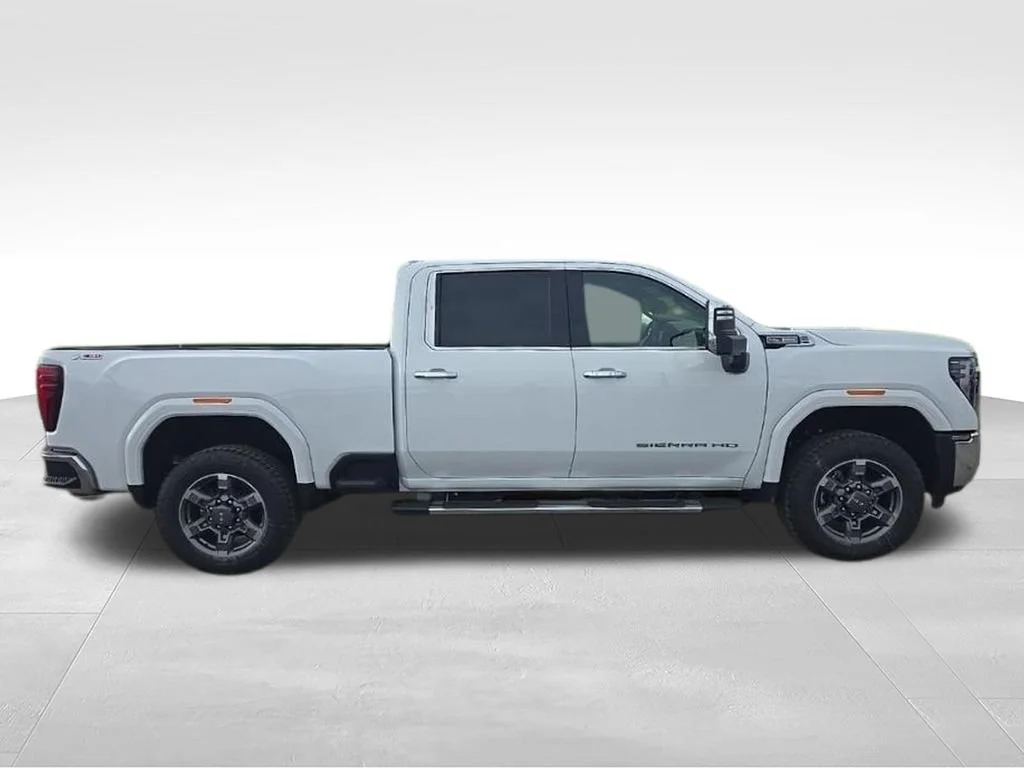 New 2026 Summit White GMC SLT image 4
