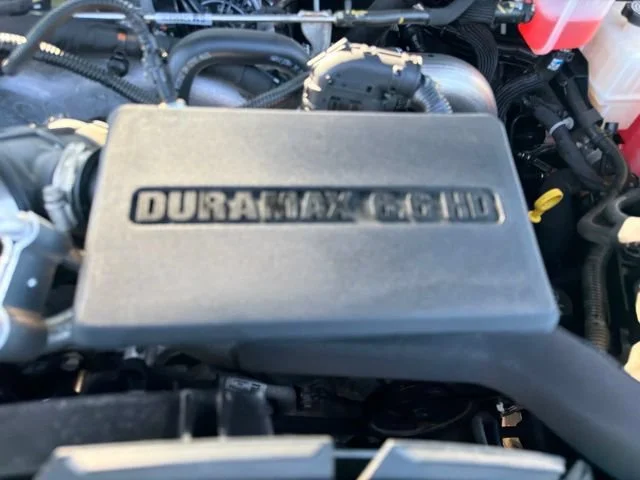 Used 2026 Summit White Chevrolet LT image 17