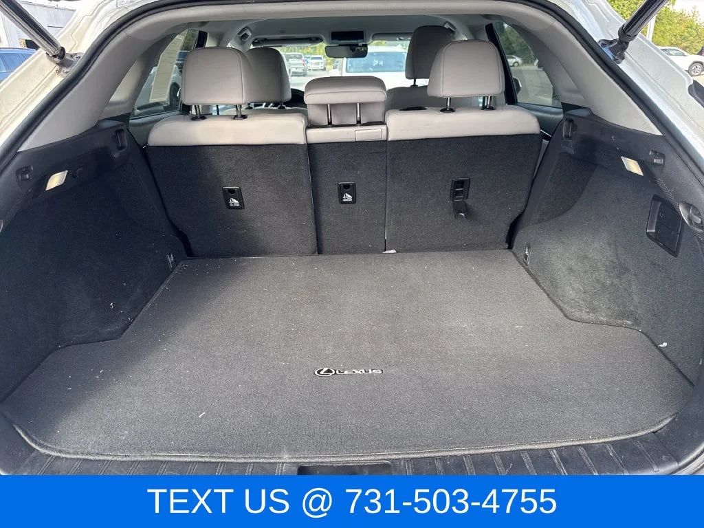 Used 2020 White Lexus 350 image 24
