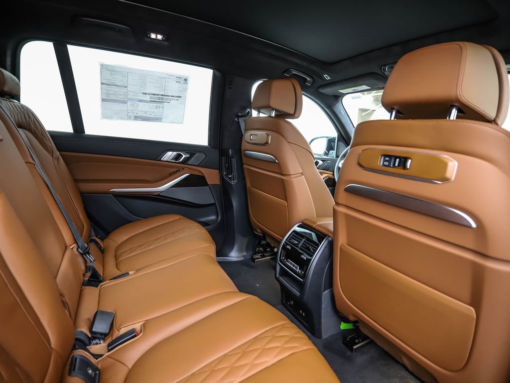 New 2027 Gray Metallic BMW M60i image 32