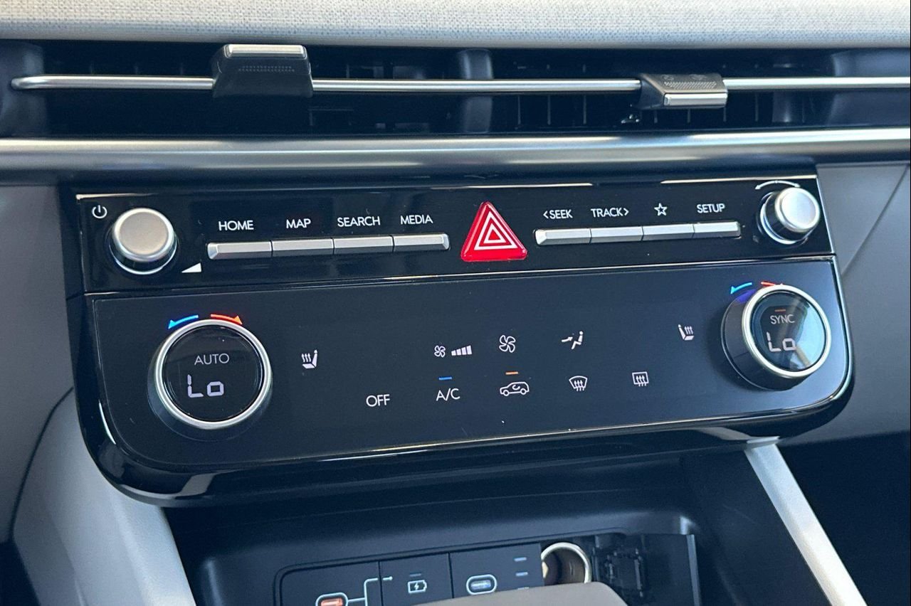 New 2026 Ecotronic Gray Hyundai SEL Premium FWD image 21
