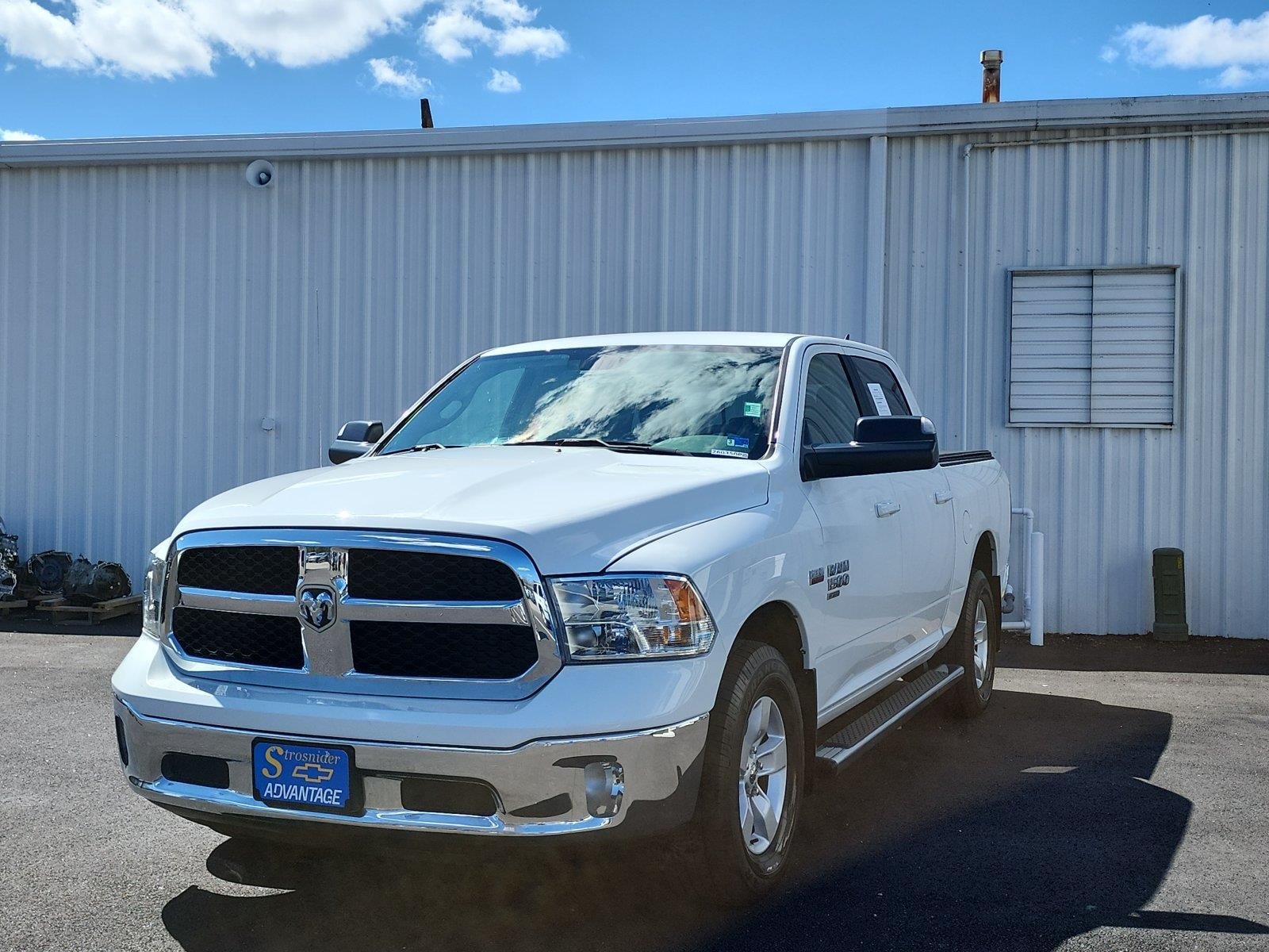 2019 RAM 1500 Classic SLT Crew Cab 4x4 5'7" Box's photo
