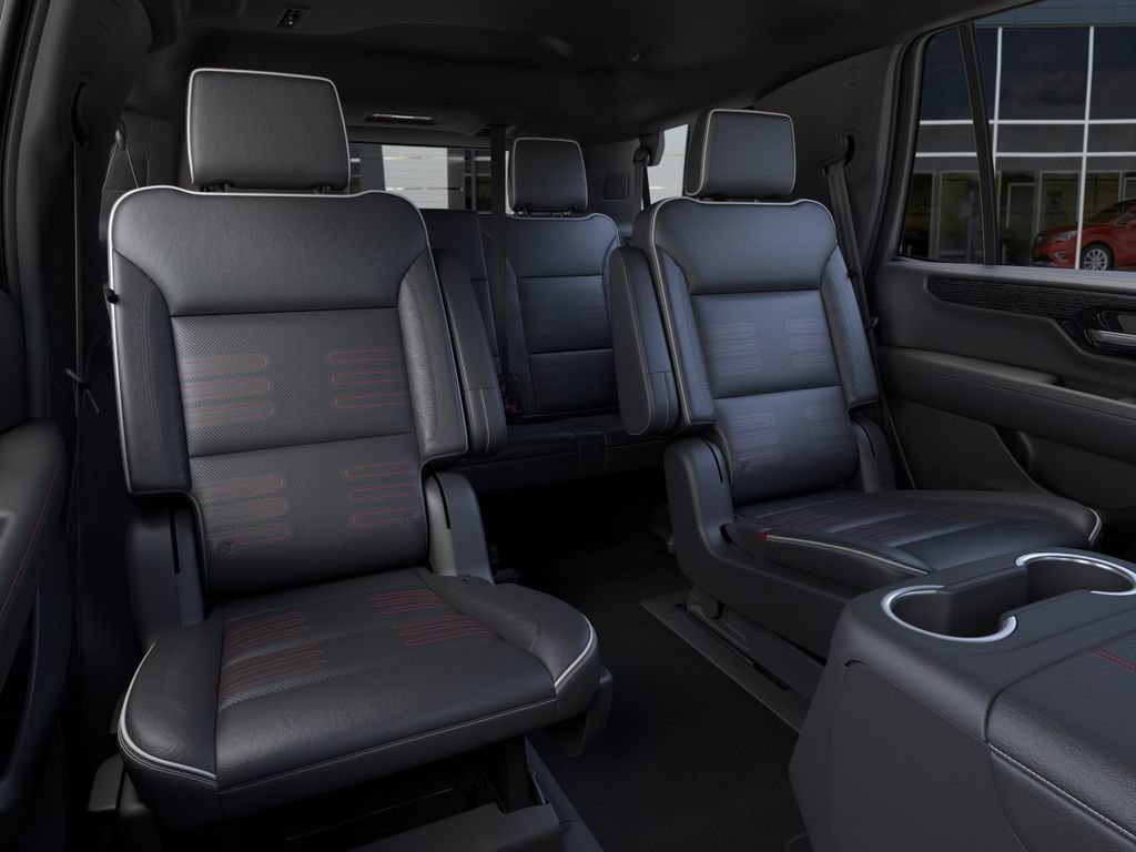 2026 GMC Yukon AT4 Ultimate - Photo 17