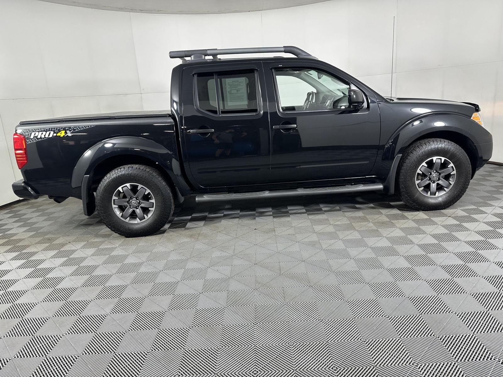 Used 2019 Magnetic Black Pearl Nissan PRO-4X image 15