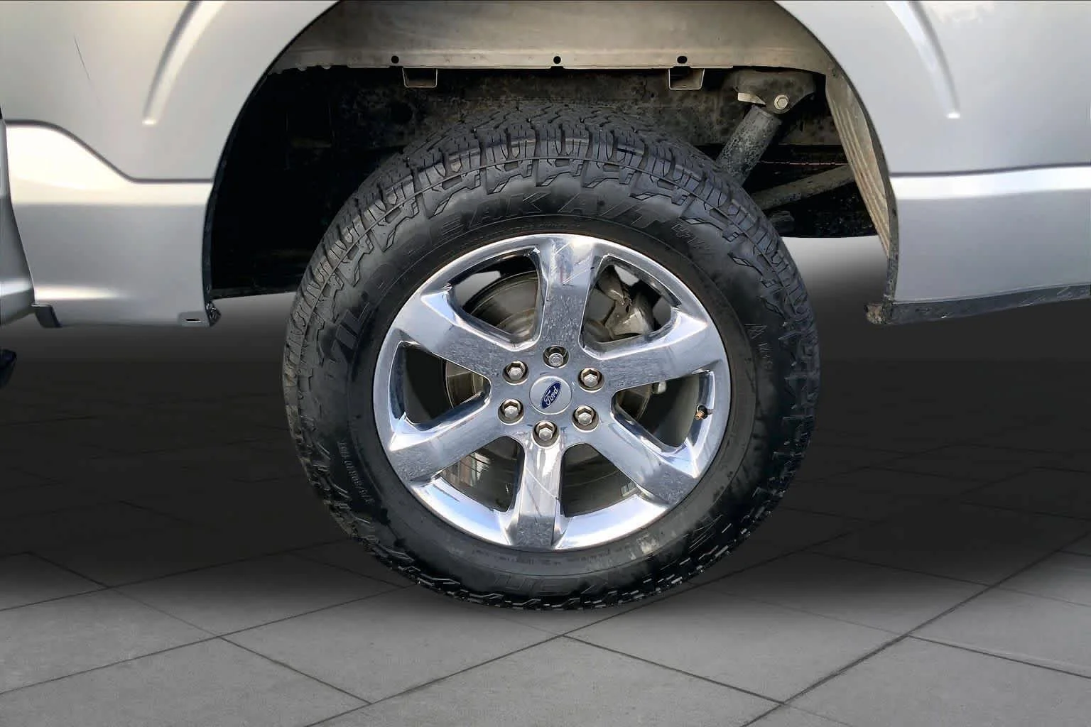 Used 2022 Iconic Silver Metallic Ford XLT image 10