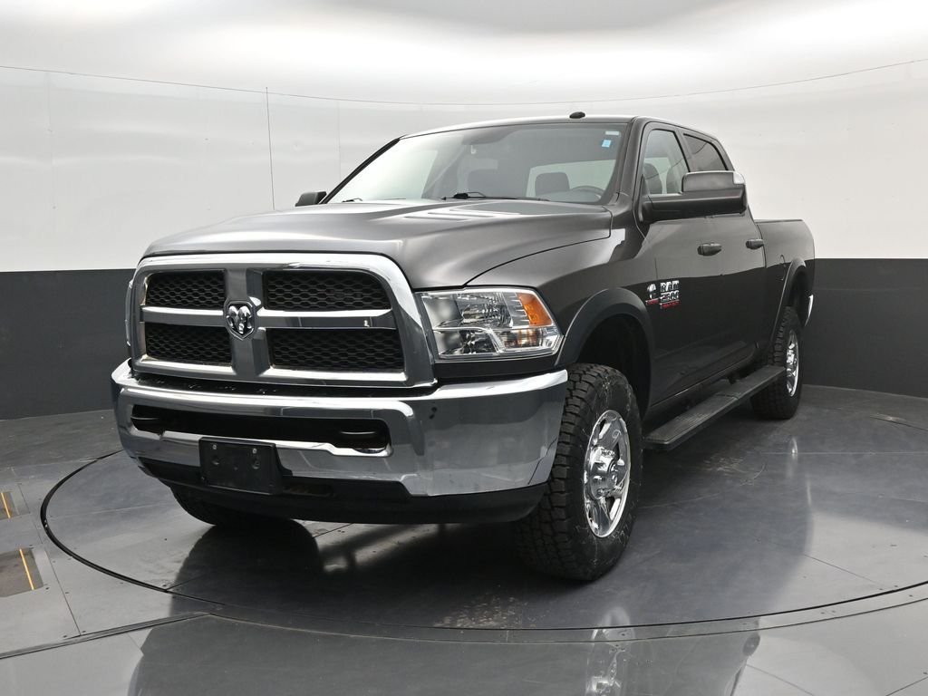 Used 2018 Gray Ram Tradesman image 3