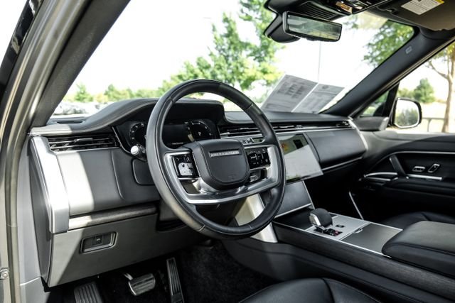 2024 Land Rover Range Rover 3