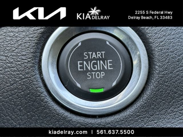 Used 2020 White Cadillac Luxury image 30