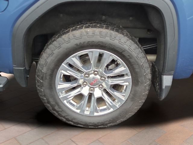 Used 2025 Downpour Metallic GMC Denali image 31