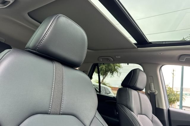 Certified Used 2024 Sonic Gray Pearl Honda Touring image 22