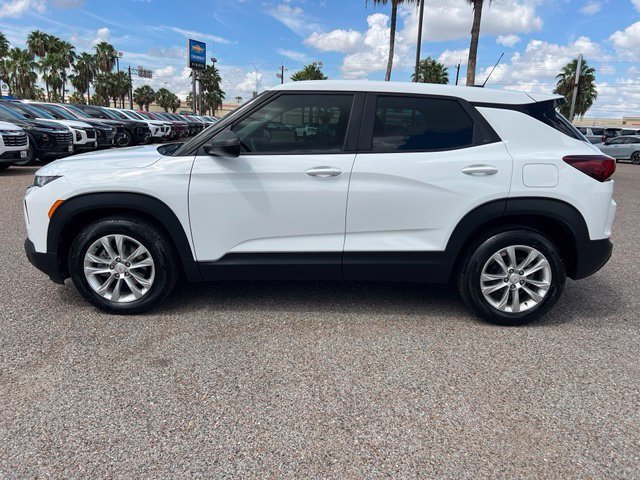 Used 2023 SUMMIT WHITE Chevrolet LS image 4