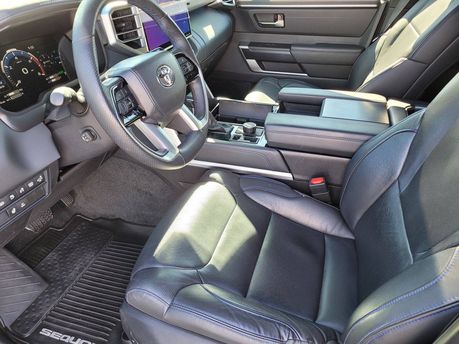 Certified Used 2024 White Toyota  image 16
