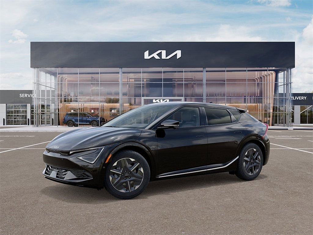 2025 Kia EV6 Light photo 2