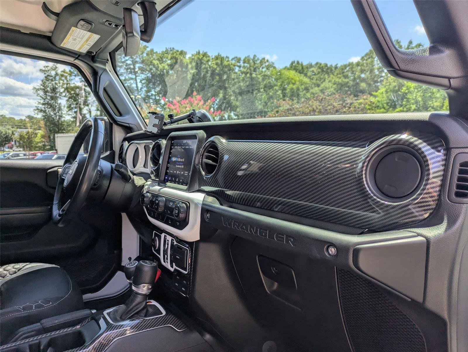 Used 2021 Bright White Clearcoat Jeep Unlimited Sport S image 33