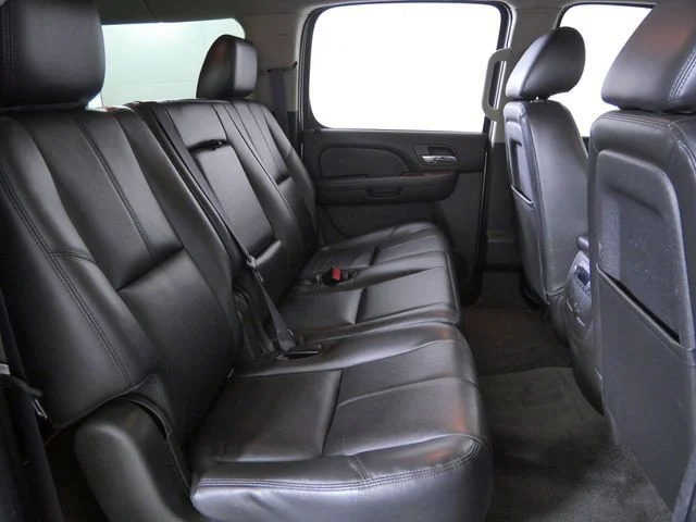 Used 2013 Silver Chevrolet LT image 16