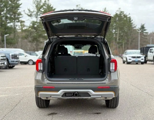 New 2026 Marsh Gray Ford Tremor® image 6