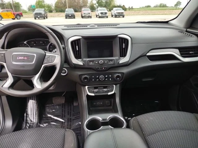 Used 2023 Sterling GMC SLE image 13