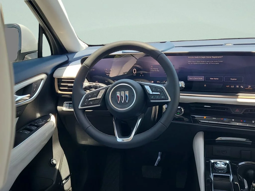 New 2026 Iridescent White Tricoat Buick Avenir image 13
