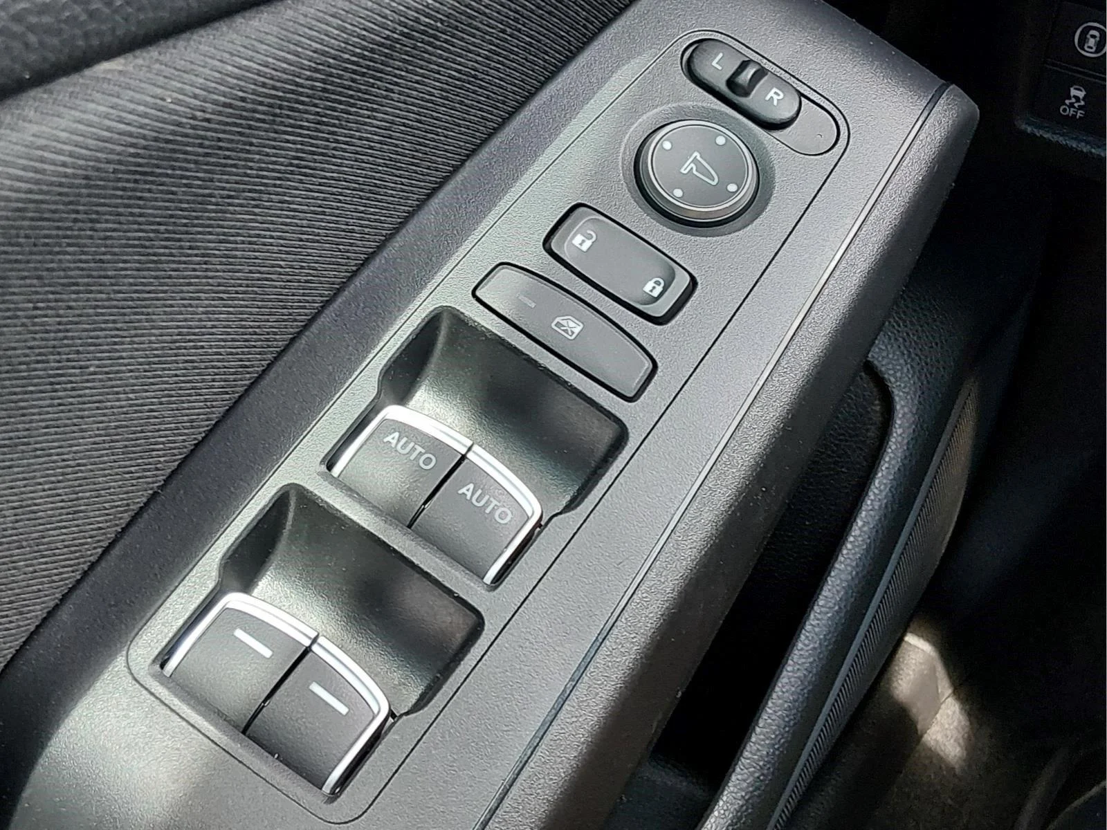 Used 2022 Sonic Gray Pearl Honda Sport image 30