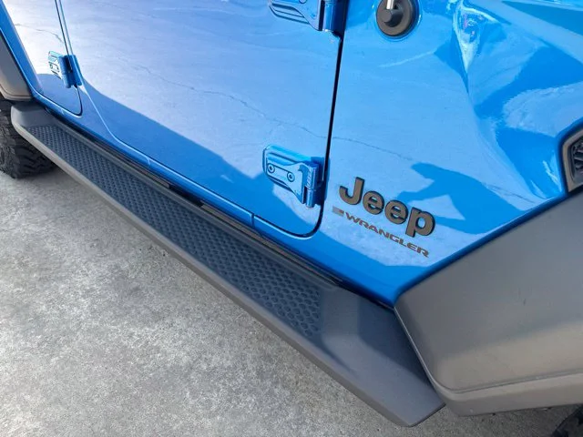 Certified Used 2023 Blue Jeep Sport S image 7