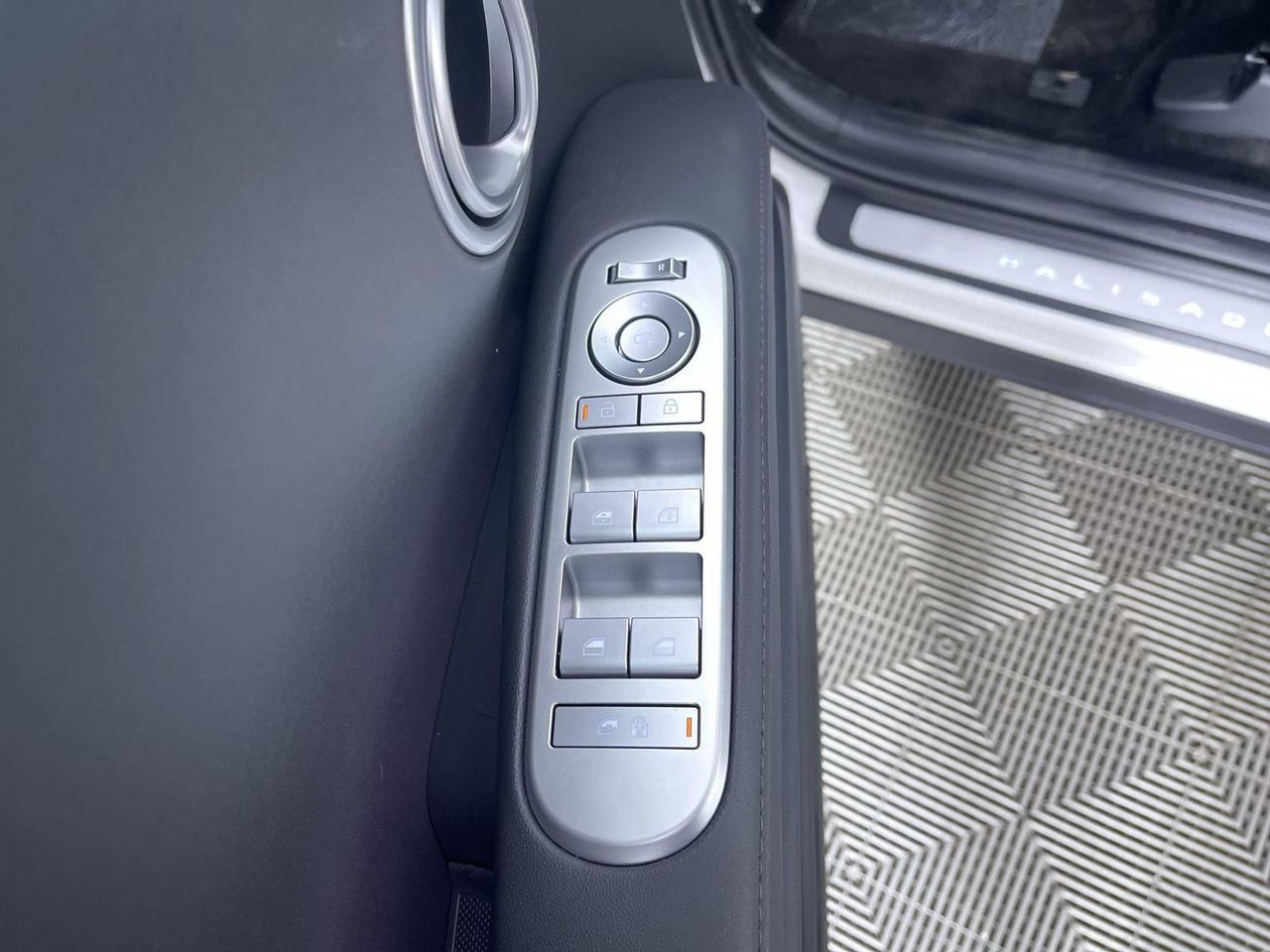 New 2026 Creamy White Pearl Hyundai Limited AWD image 25