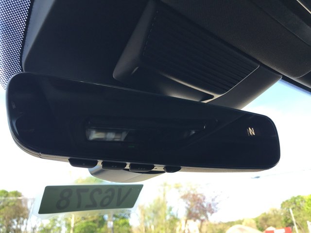 New 2026 Opal White w/Deep Black Roof Volkswagen SE R-Line Black image 17