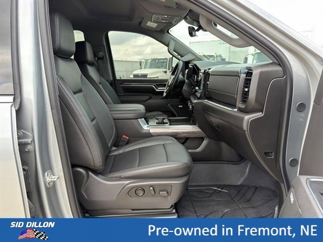 Used 2025 Sterling Gray Metallic Chevrolet LTZ image 18