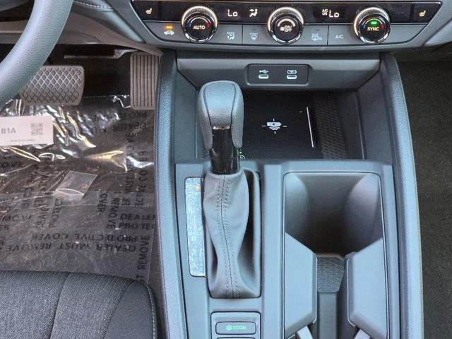 New 2026 Platinum White Pearl Honda SE image 10