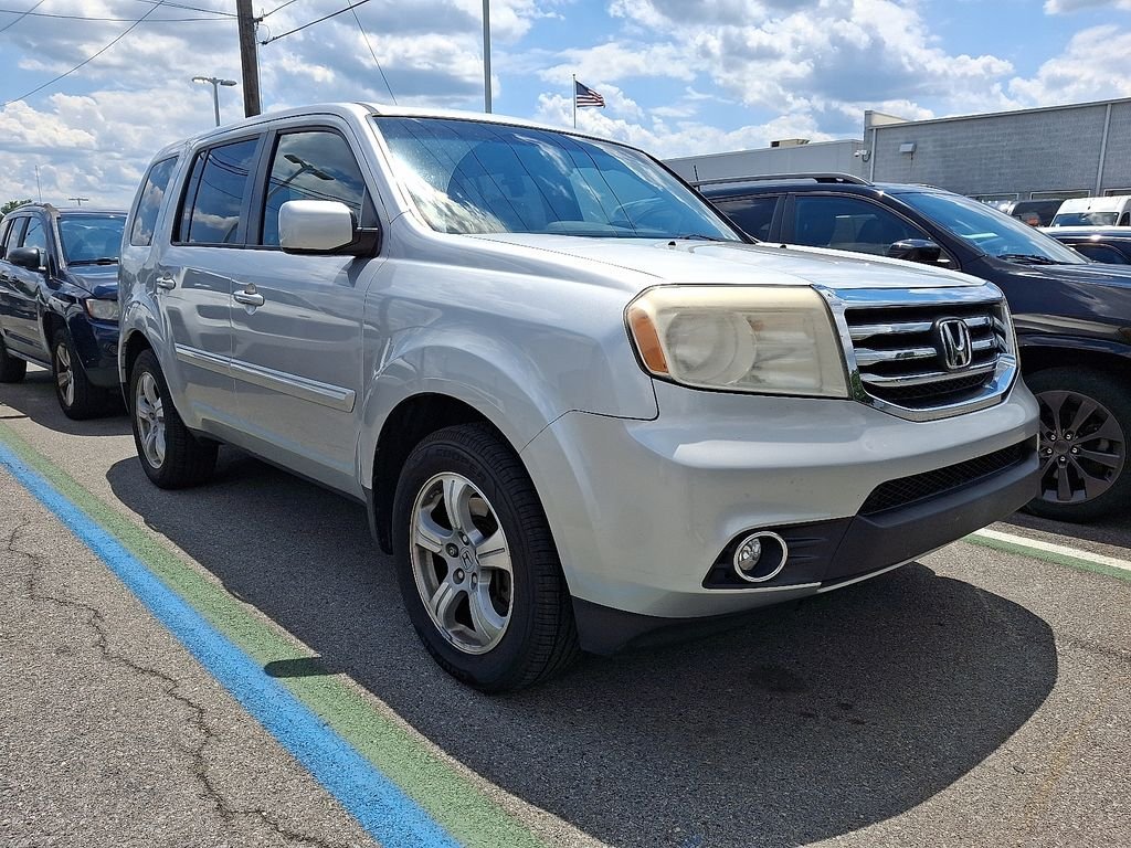 Used 2012 Silver Honda EX-L image 1