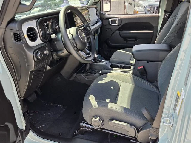 New 2026 Earl Clearcoat Jeep Sport image 14