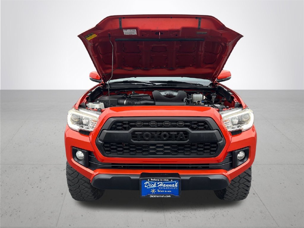 Used 2018 Red Toyota TRD Off-Road image 4