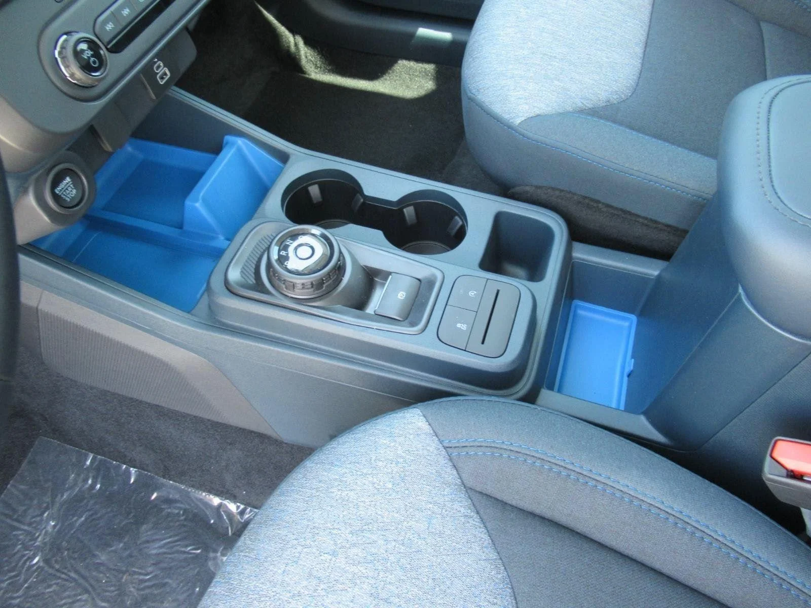 New 2026 Oxford White Ford XLT image 18