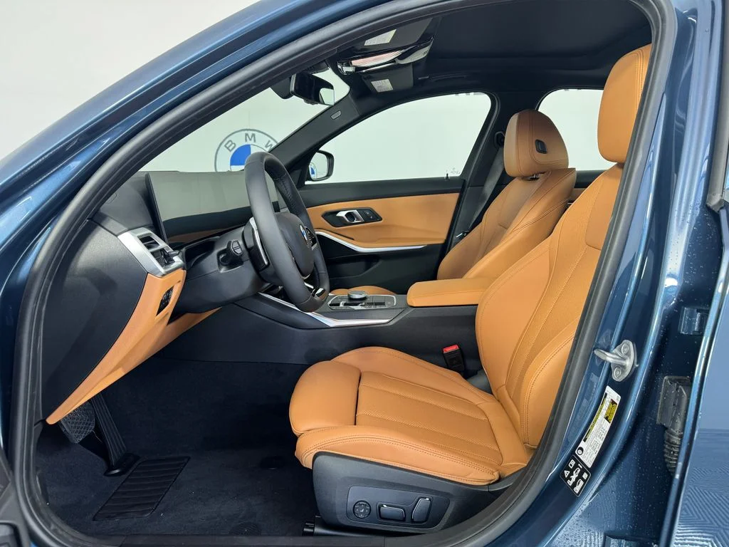 New 2026 Arctic Race Blue metallic BMW 330i xDrive image 2