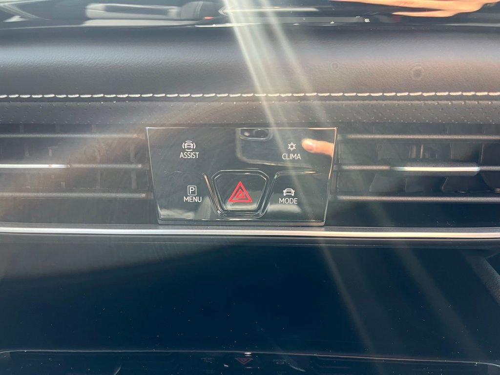 New 2026 Blue Volkswagen 2.0T SE w/Technology image 15