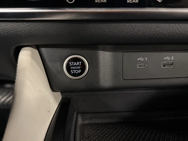 Used 2023 Blue Nissan SL image 13