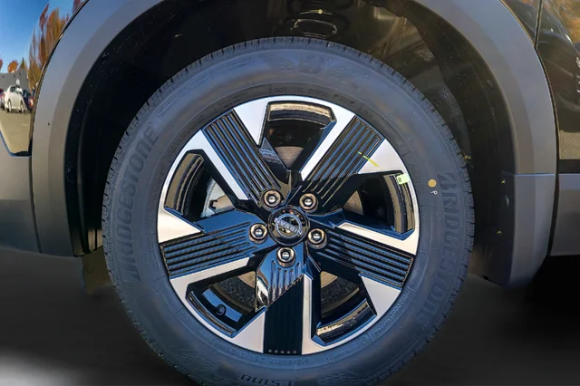 2026 Nissan KICKS SV AWD - Photo 16
