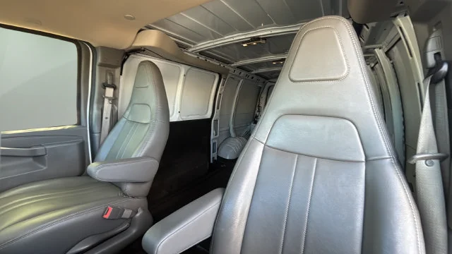 Used 2025 White Chevrolet Work Van image 24