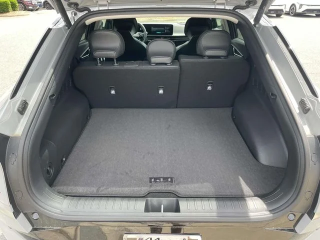 New 2026 Gray Kia Wind image 16