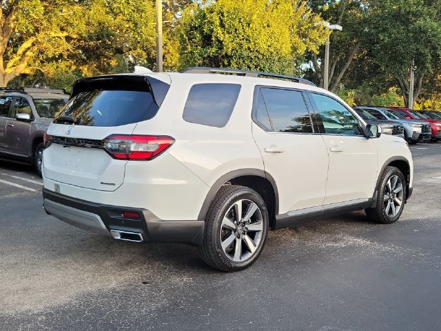 2025 Honda Pilot Touring - Photo 6