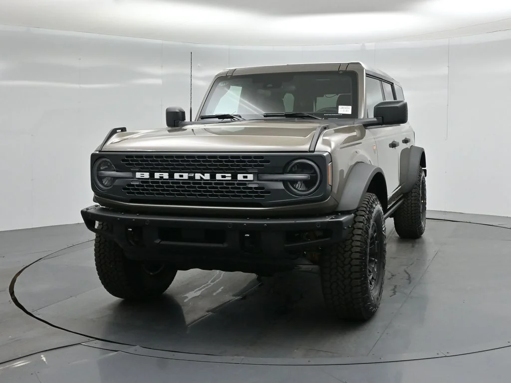 New 2026 Marsh Gray Ford Badlands image 53