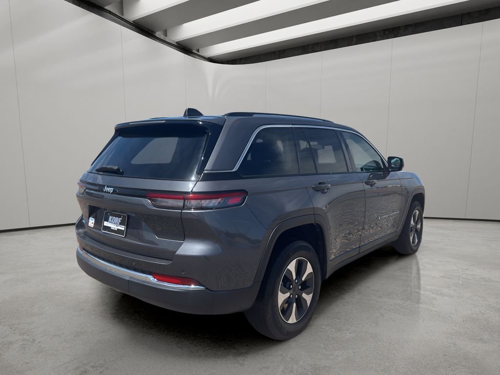 Used 2022 Baltic Gray Metallic Clearcoat Jeep 4xe image 5