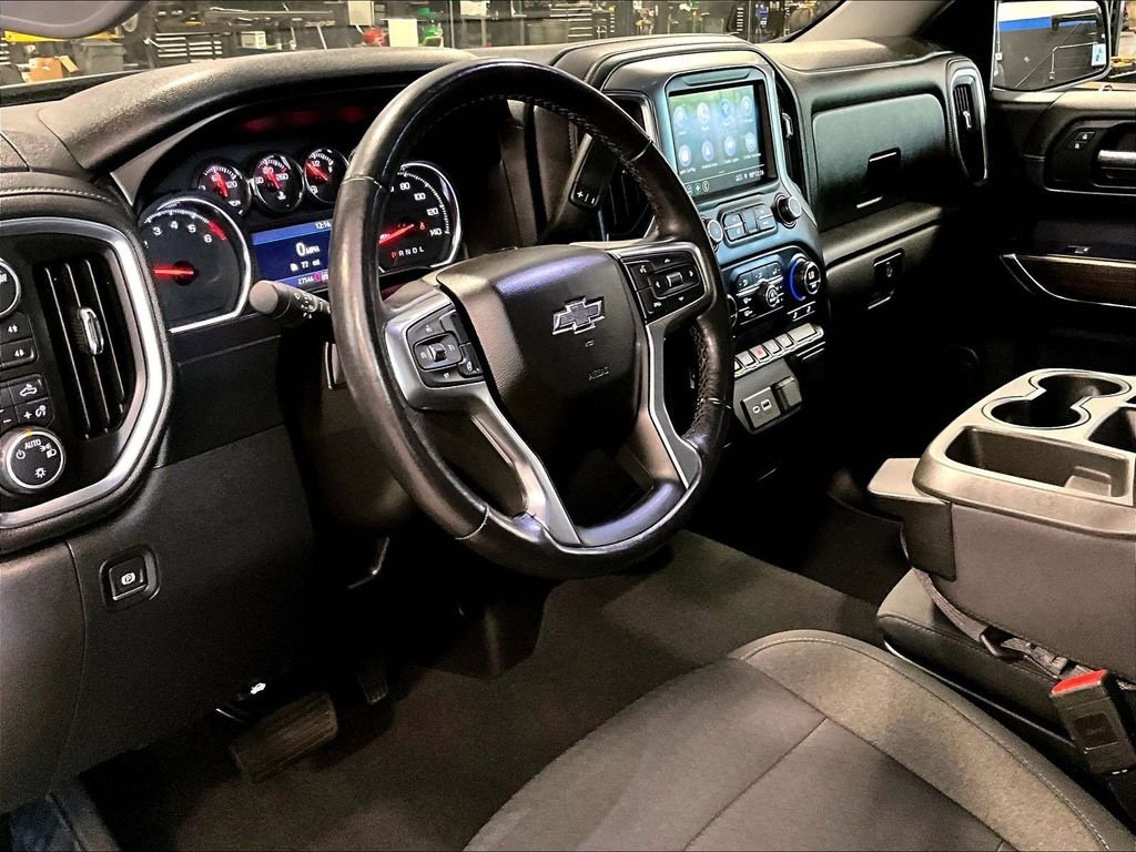 Used 2019 Blue Chevrolet RST image 8