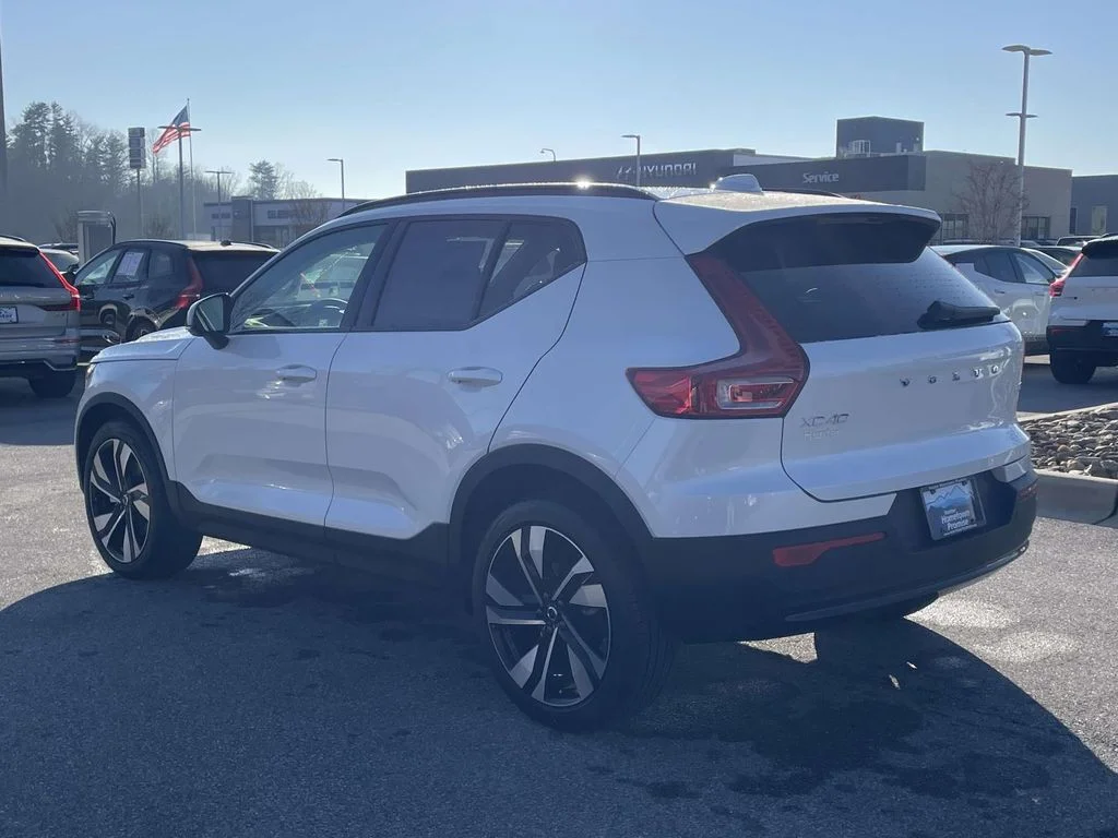 New 2026 Crystal White Volvo Ultra image 25