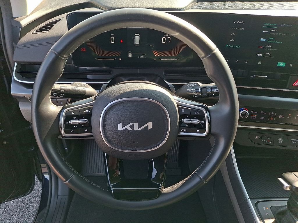 Certified Used 2025 Blue Kia LXS image 15
