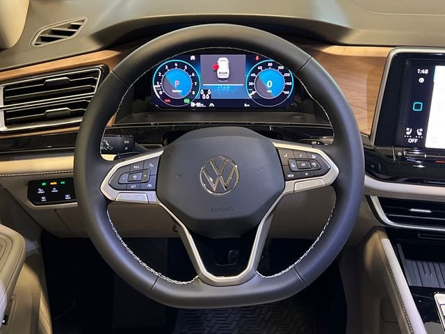 New 2026 White Volkswagen 2.0T SE w/Technology image 13