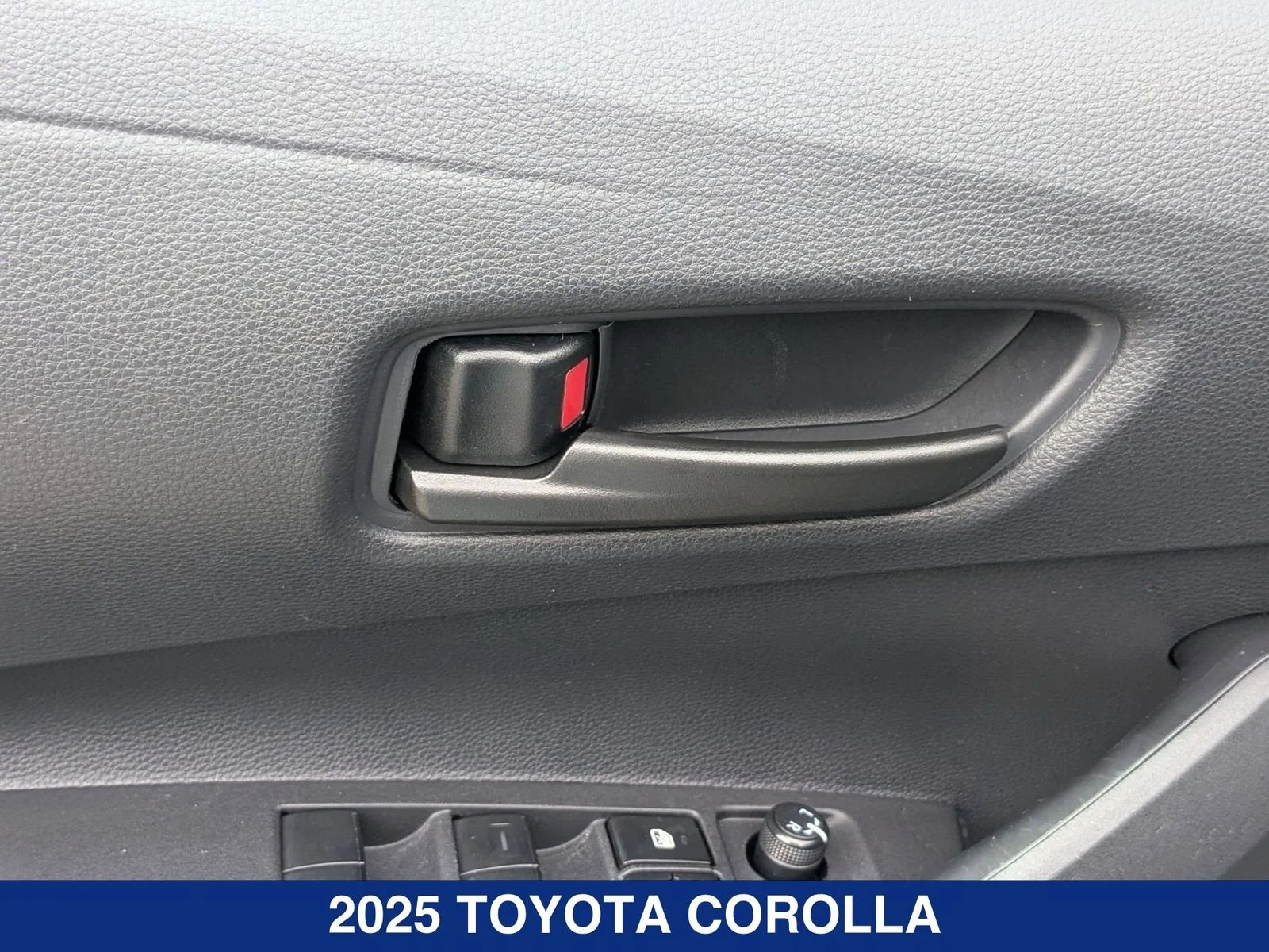 Used 2025  Toyota LE image 11