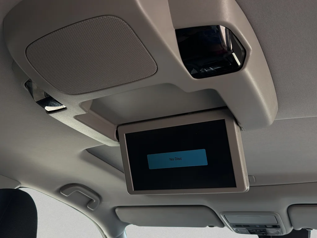 Used 2019 Red Honda Touring image 33