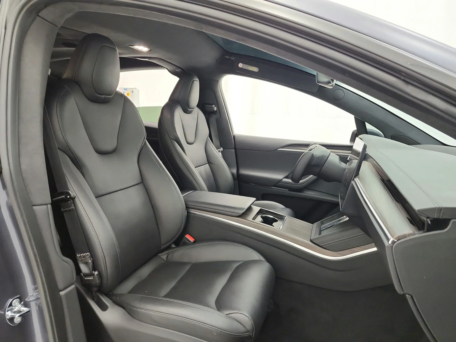 Used 2023 BLACK Tesla AWD image 19