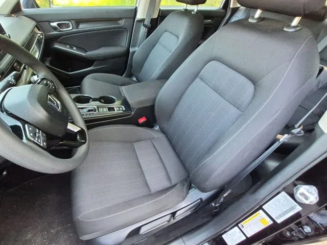 Used 2025  Honda LX image 27