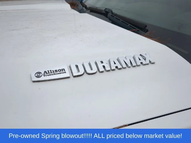 Used 2016 White Chevrolet Work Truck image 11